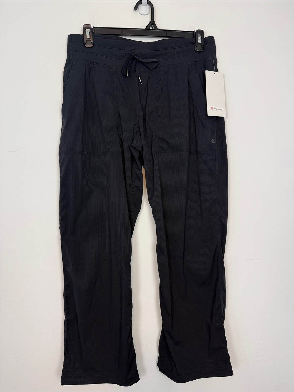 Lululemon Black Dance Studio Mid Rise Pull On Pants. Size 12. Short. NWT - Picture 3 of 14